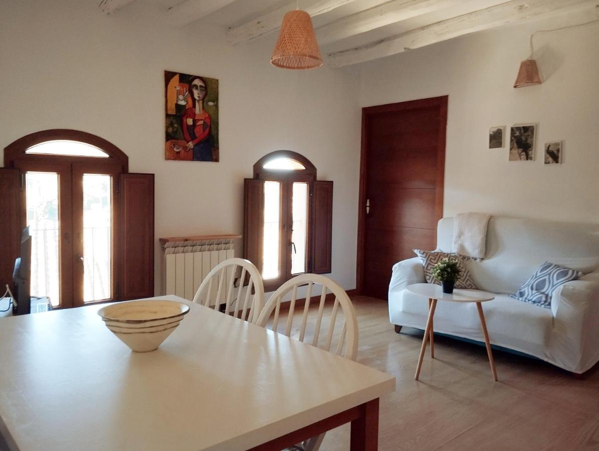 Apartament Santa Anna Apartment Montblanc Exterior photo